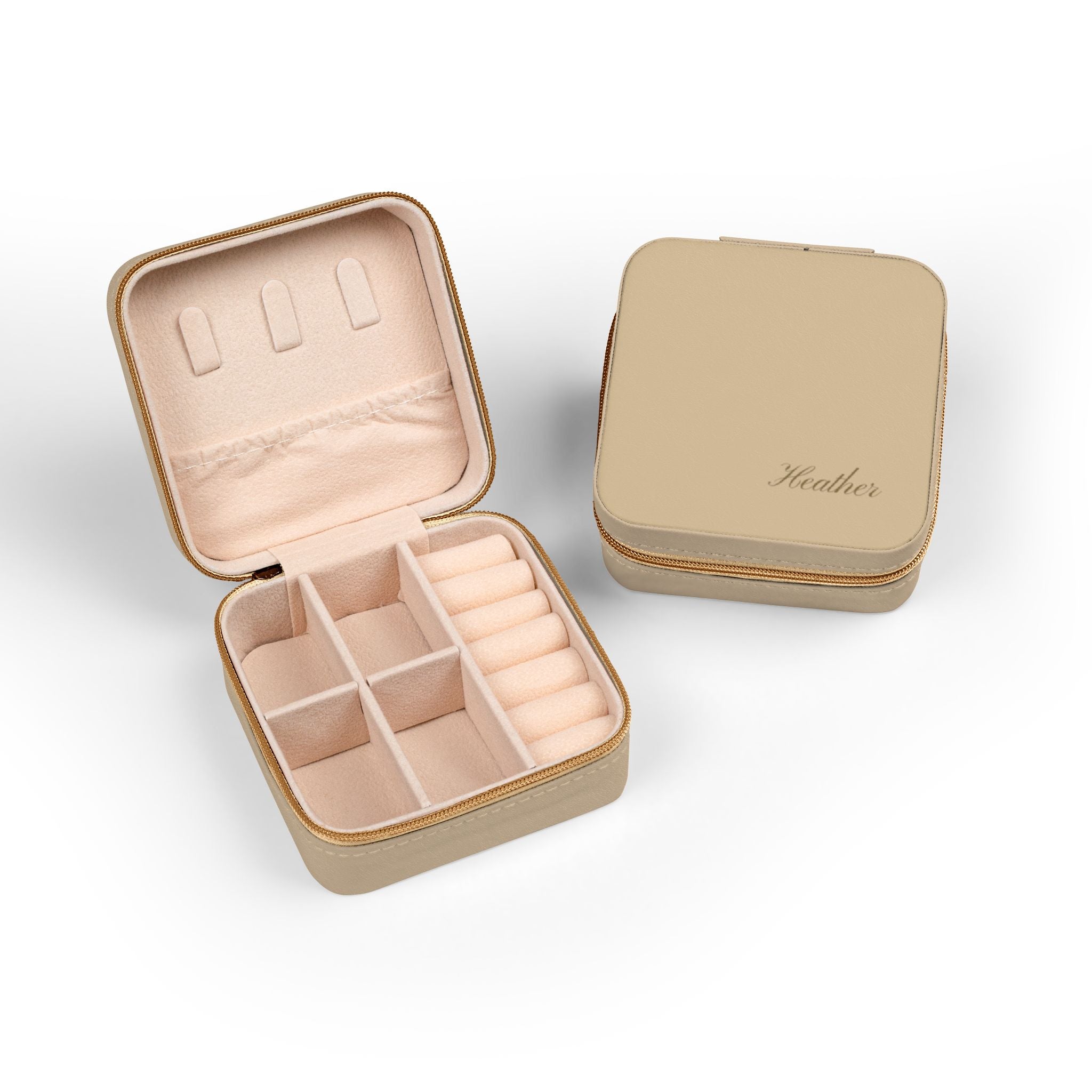 Personalized Compact Jewelry Travel Case – Portable Ring & Earring Organizer